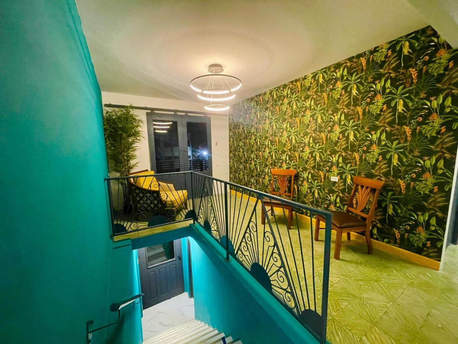 Central Boutique Hotel Oranjestad Exterior photo